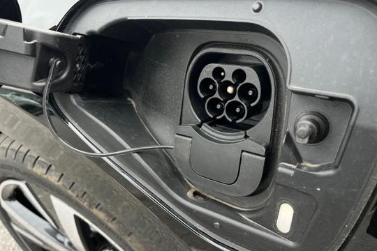 Volkswagen Golf Photo autoimg-99a03e956b8af18ee920ada3f72219df60e7fe75.jpg