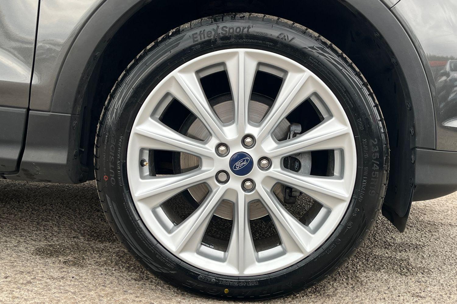 Ford Kuga Photo 7
