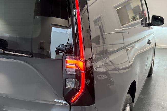 VOLKSWAGEN Caddy Photo 18