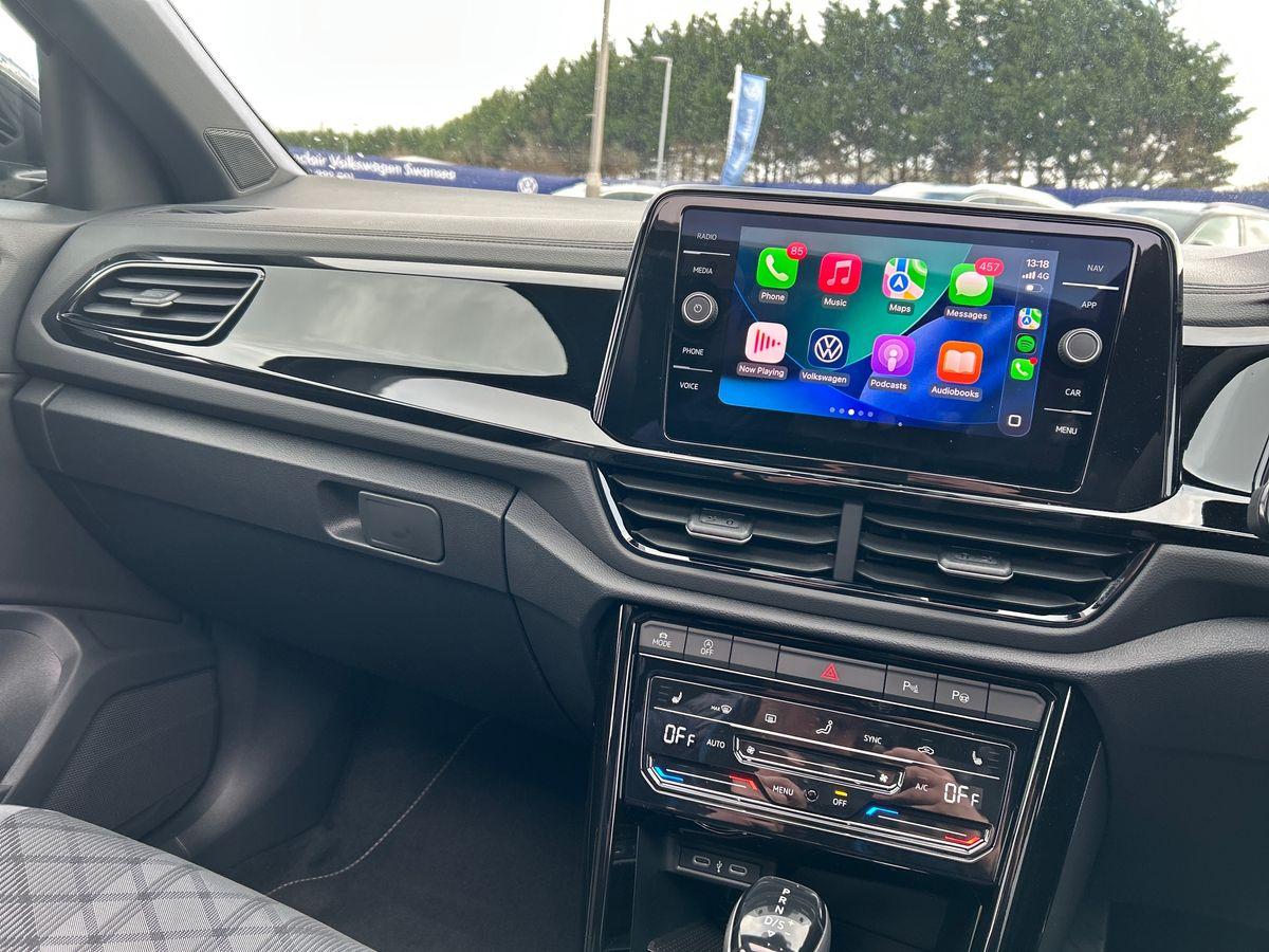 Volkswagen T-Roc Photo autoimg-99a55e294607045f6a90b2157391f09e8c33b92d.jpg