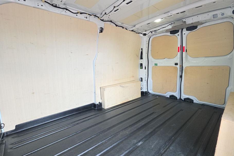 Used Ford TRANSIT CUSTOM LJ24FBS 4