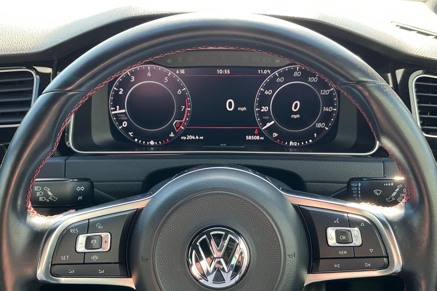 Volkswagen GOLF Photo 11