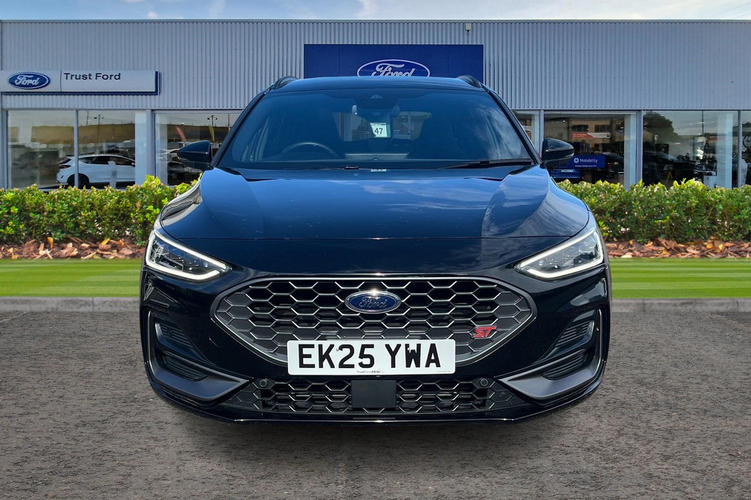 Ford FOCUS Photo 5