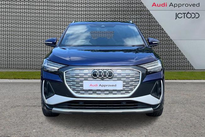 Audi Q4 E-Tron Photo 8