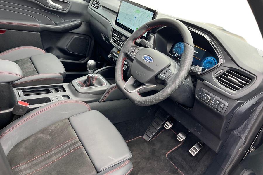 Ford KUGA Photo autoimg-99b5df0e86a68566a5cb52645cdf563b6bd8220a.jpg