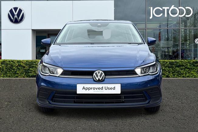 VOLKSWAGEN Polo Photo 8
