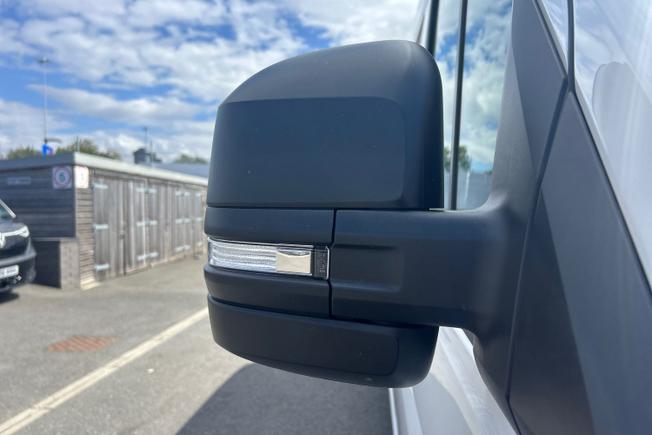 Volkswagen Crafter Photo 20