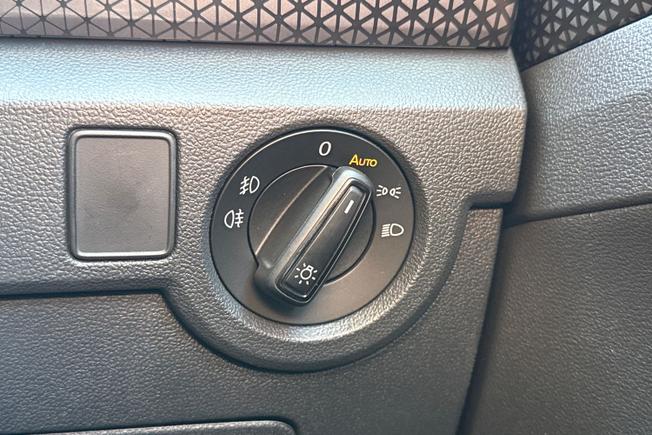 VOLKSWAGEN T-Cross Photo 47