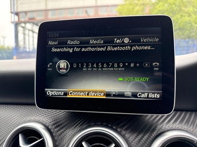 MERCEDES-BENZ A Class Photo 35