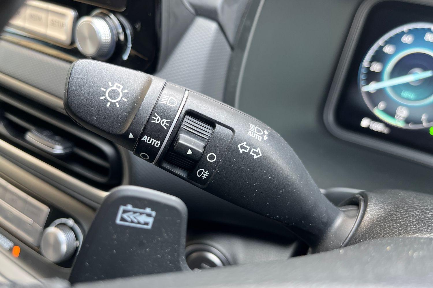 Hyundai KONA Photo 13