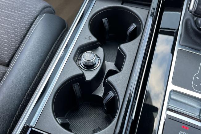 Audi A6 Saloon Photo 29