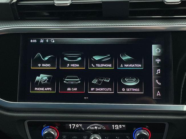 AUDI Q3 Photo 46