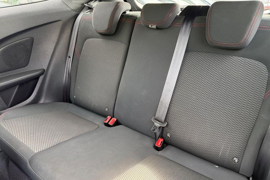 Ford FIESTA Photo autoimg-99c93539630193a7fea3ead7d04223d1e3c30516.jpg
