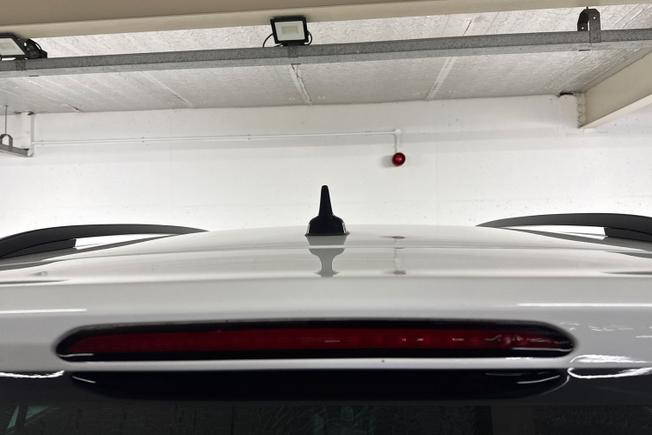VOLKSWAGEN Tiguan Photo 35
