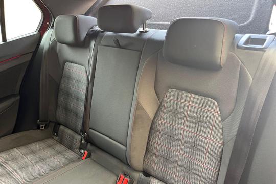 Volkswagen Golf Photo autoimg-99d00147ca8470d4abe1d3ca46cde417175d2f28.jpg