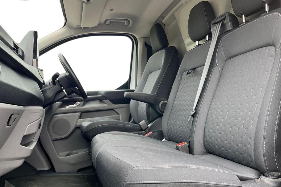 Used Ford TRANSIT CUSTOM FP24XFO 10