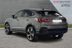 AUDI Q3 Photo 3