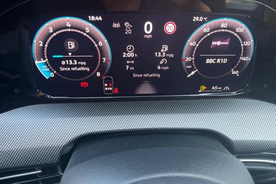 Volkswagen Golf Photo autoimg-99d9417088d8b76cda3fda35d95a08138a522acc.jpg