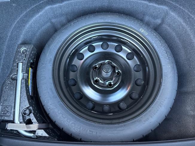 VOLKSWAGEN Golf Photo 21