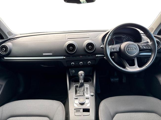 AUDI A3 Photo 10