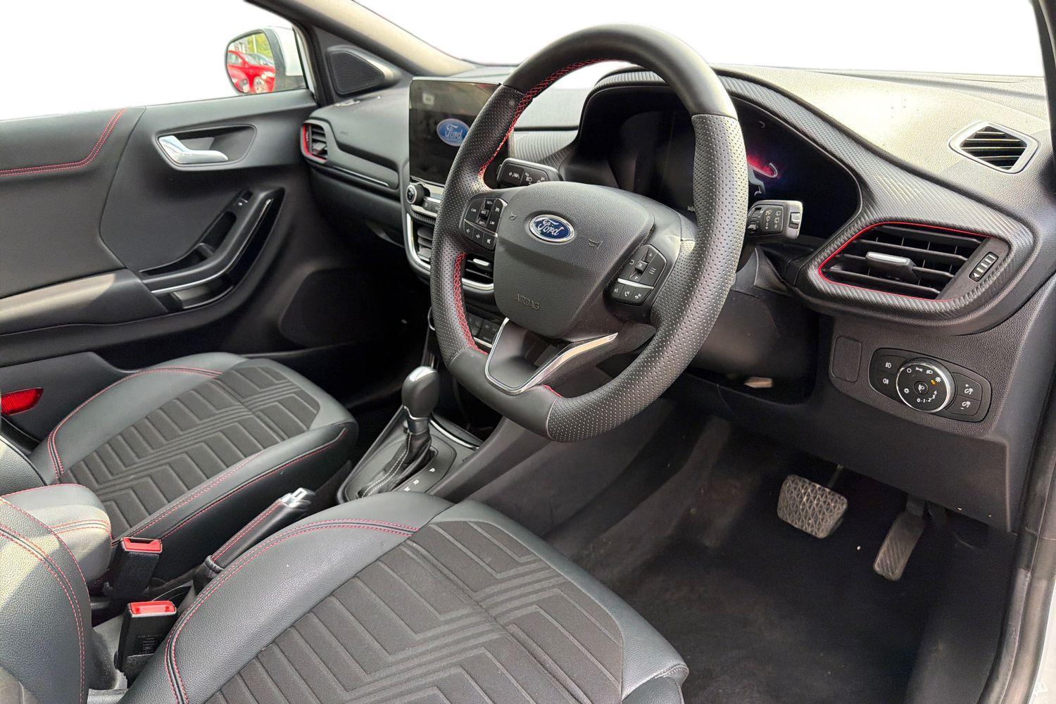 Ford PUMA Photo 8