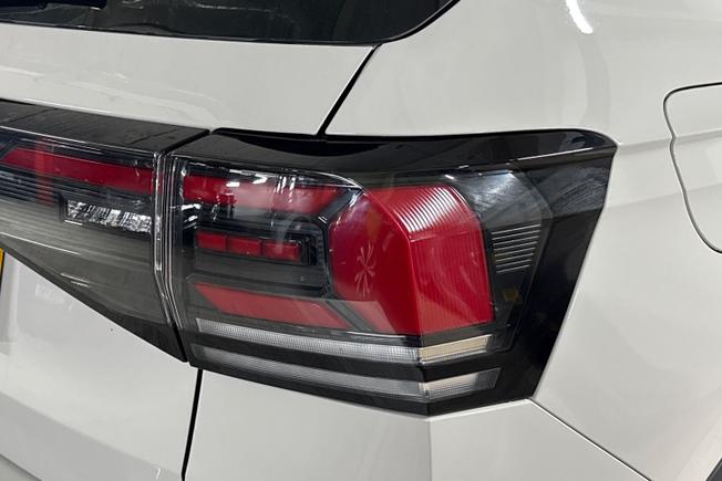 Volkswagen T-Cross Photo 18