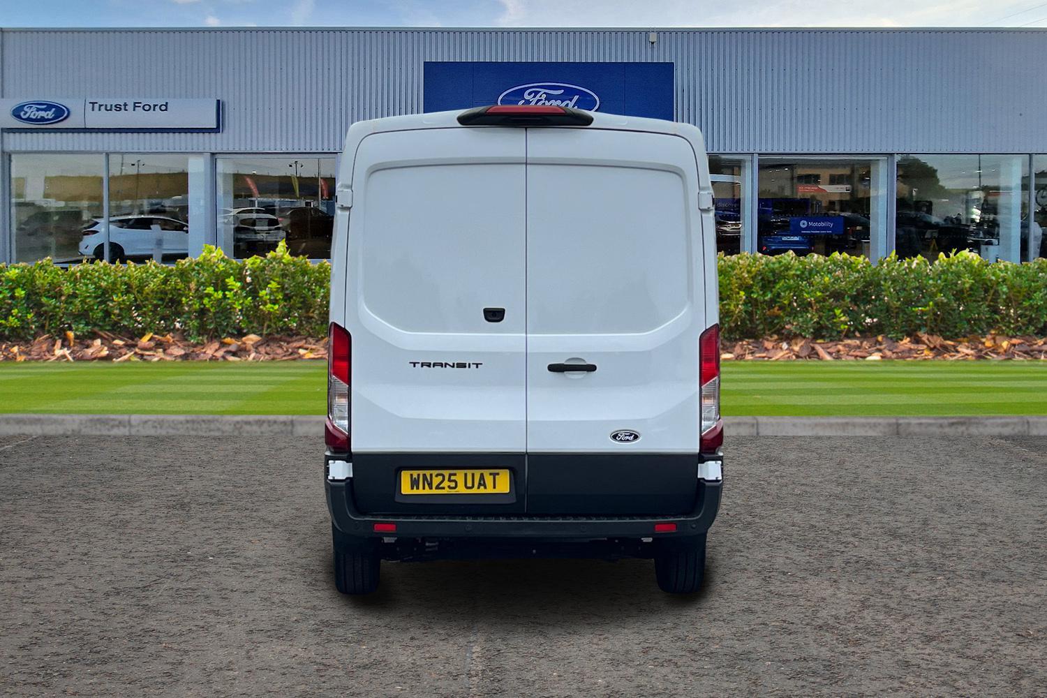Ford TRANSIT Photo 12