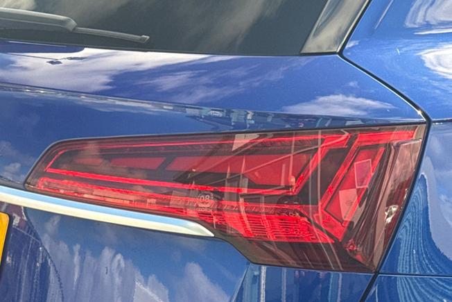 AUDI Q5 Photo 18