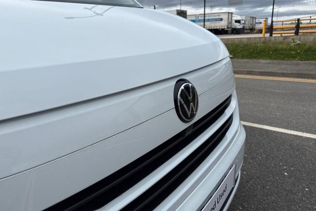 VOLKSWAGEN e-Transporter Photo 21