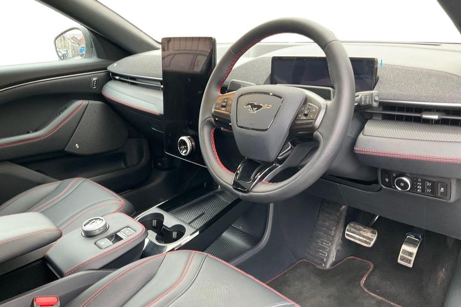 Ford MUSTANG MACH-E Photo autoimg-99e552240044412b181f3ef7d9ce43e61002a9aa.jpg