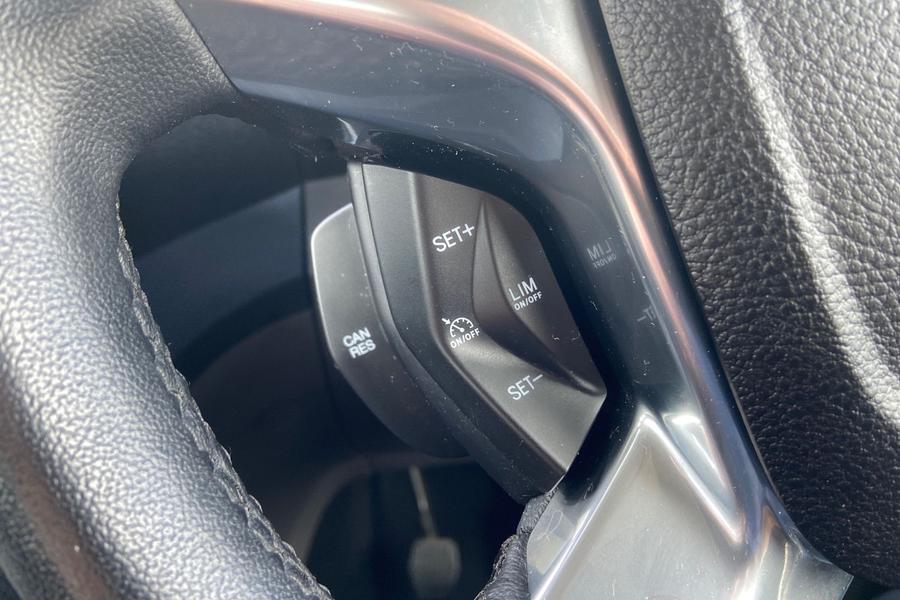 Ford TOURNEO CONNECT Photo autoimg-99e55fb5cea1ca0ab6d18f9f57125d77004faa5c.jpg