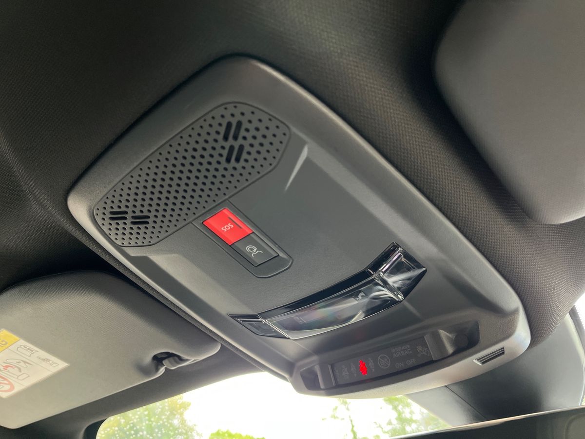 Peugeot 2008 Photo 34