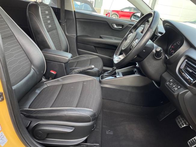 KIA Stonic Photo 28
