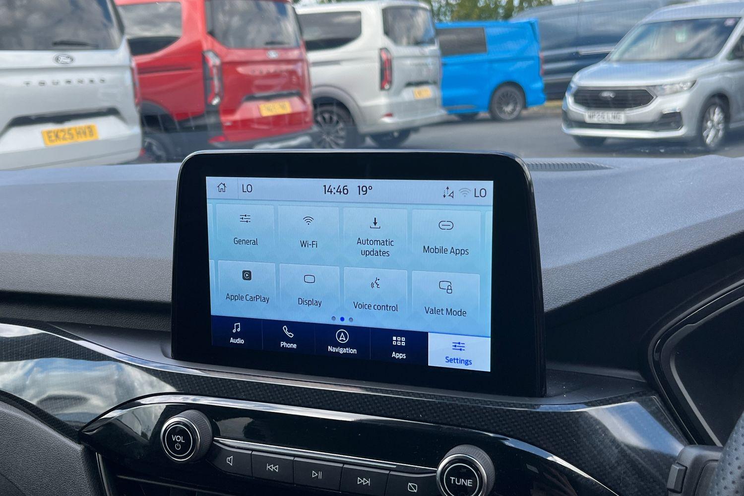 Ford KUGA Photo 31
