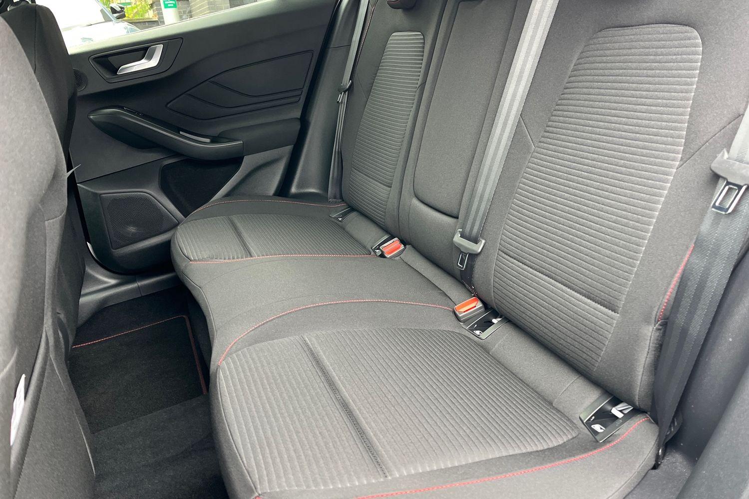 Ford Focus Photo 19
