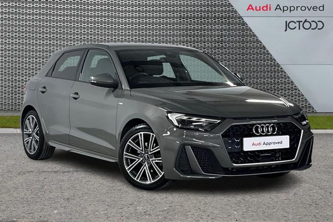 AUDI A1 Photo 1