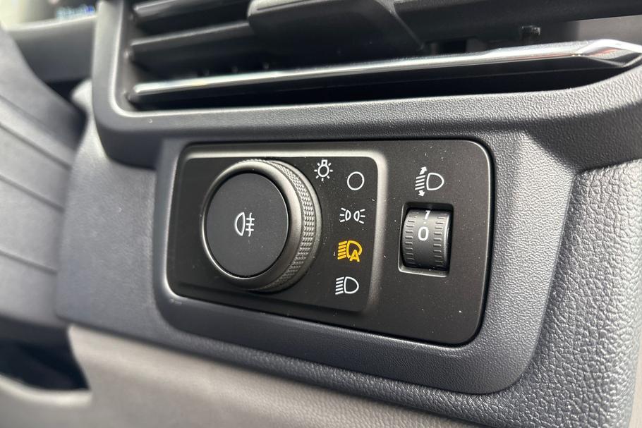 Used FORD TRANSIT CUSTOM WR75ZBO 19