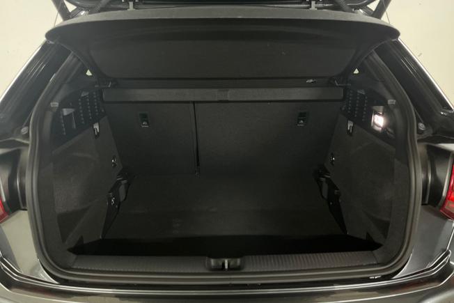 AUDI Q2 Photo 12