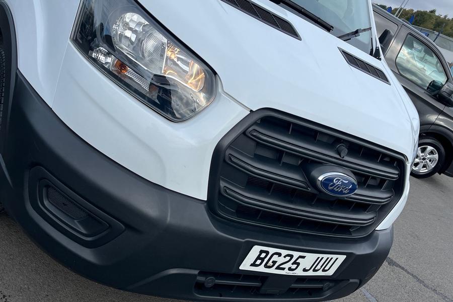 Ford TRANSIT Photo autoimg-99fdbe6274dfa7f80d6c3f9e3ddfd9a6437fdab6.jpg