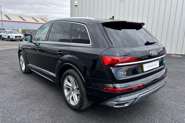 Audi Q7 Photo 23