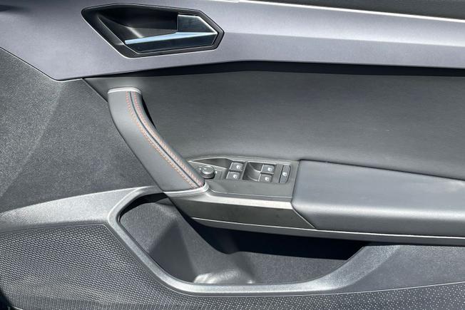 SEAT Leon Photo 22