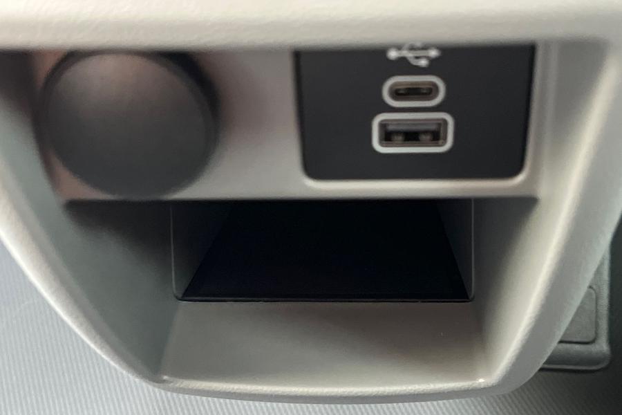 Ford TRANSIT CUSTOM Photo autoimg-9a0566a840dc088623e9be49d0e18bc273a3a760.jpg