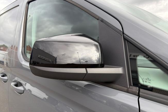 Volkswagen Caddy Maxi Photo 20