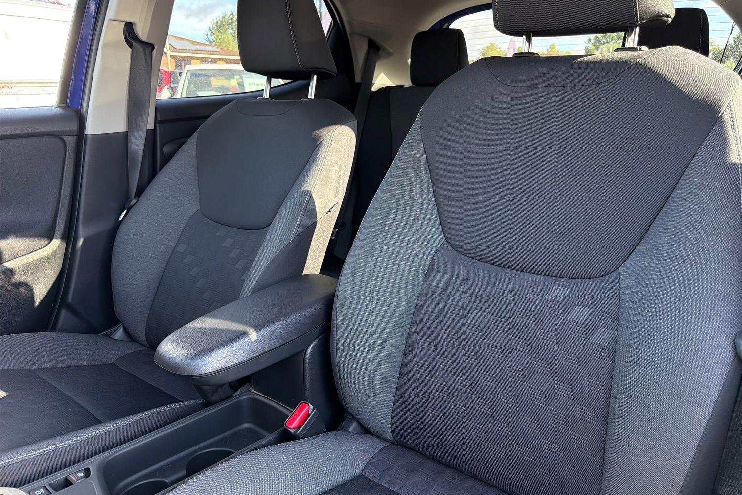 Toyota Yaris Photo 18