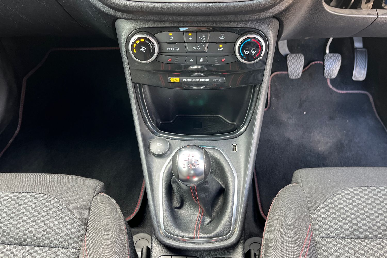 Ford Puma Photo 30