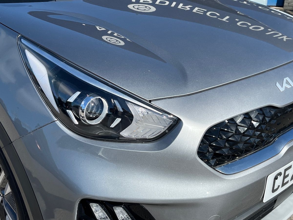 Kia Niro Photo 16