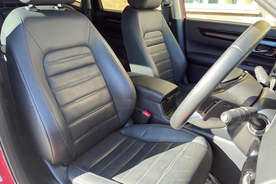 Honda CR-V Photo autoimg-9a0ff37923c5089b7c168f35a8de6d832e822779.jpg