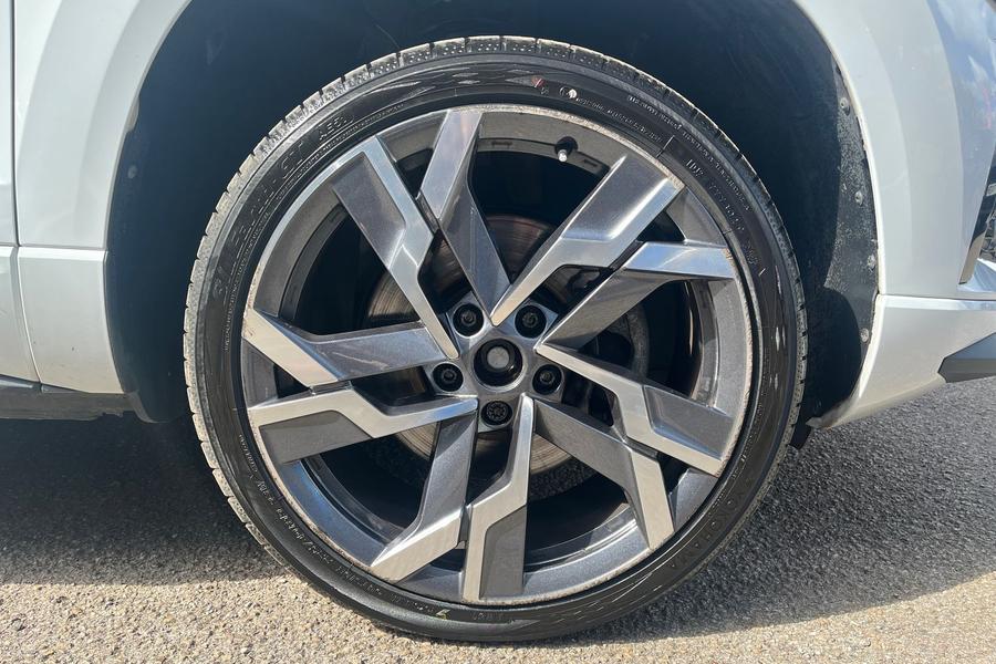 Skoda KAROQ Photo autoimg-9a104a56cdbff9b07e1d64bb706301e059eca635.jpg