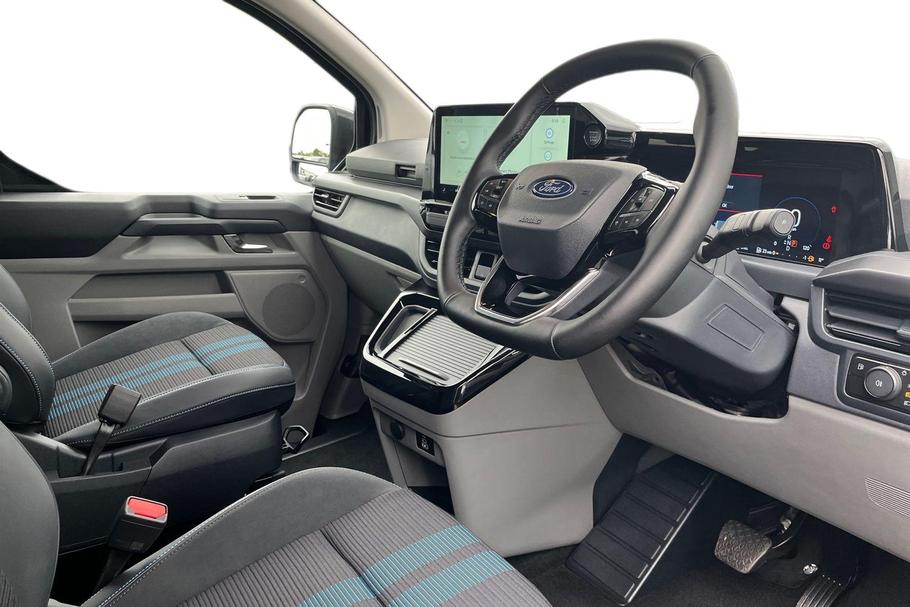 Used Ford TRANSIT CUSTOM YR26VYF 14