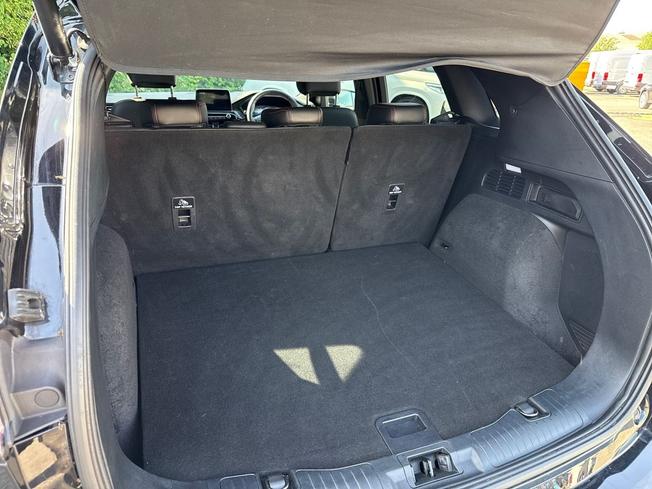 FORD Kuga Photo 12